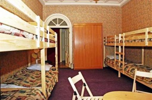 фото отеля Tolstoy Hostel