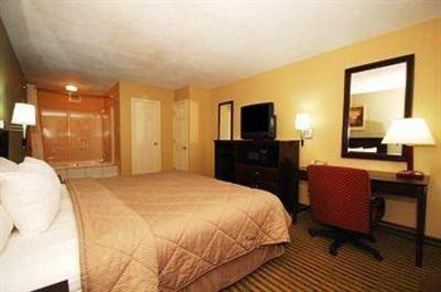фото отеля Quality Inn Mt. Pleasant
