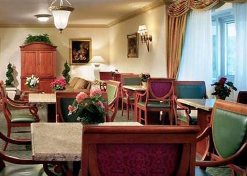 фото отеля Melville Marriott Long Island