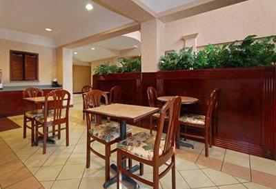 фото отеля Comfort Suites Eufaula