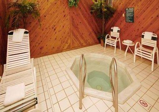 фото отеля Econo Lodge West Fargo