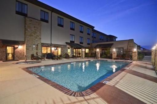 фото отеля Best Western Plus Emory At Lake Fork Inn & Suites