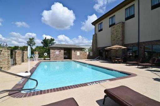 фото отеля Best Western Plus Emory At Lake Fork Inn & Suites