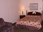 фото отеля The Cottage Restaurant and Red Carpet Inn and Suites