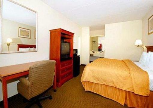 фото отеля Quality Inn London
