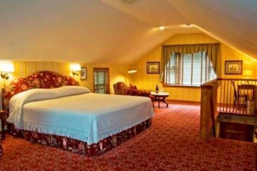 фото отеля Sandaway Waterfront Lodging