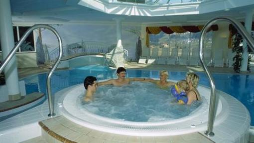 фото отеля Sport Und Wellnesshotel Held Fügen