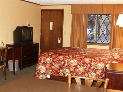фото отеля Red Carpet Inn Charlottesville