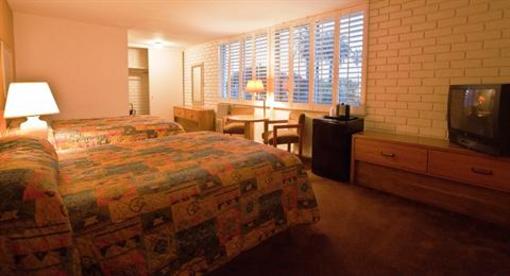 фото отеля Dunes Inn - Wilshire