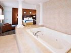фото отеля Holiday Inn Express Hotel & Suites Warminster Doylestown