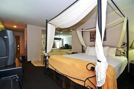 фото отеля BEST WESTERN Park Oasis Inn
