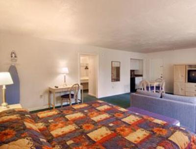 фото отеля Days Inn Orlando Universal Maingate