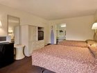 фото отеля Days Inn Orlando Universal Maingate