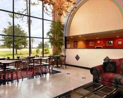 фото отеля America's Best Inn Main Gate East