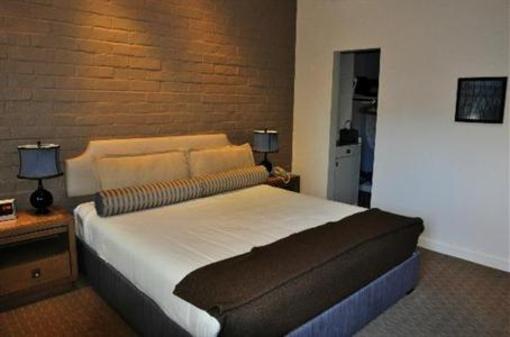 фото отеля The Brentwood Inn