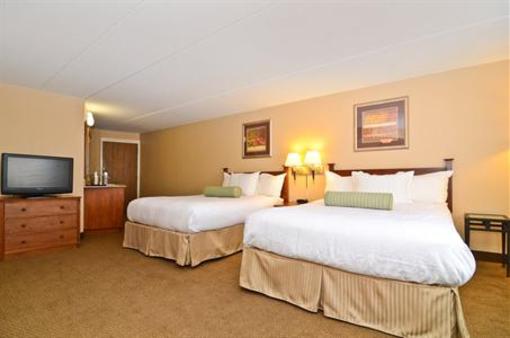 фото отеля BEST WESTERN Arrowhead Lodge