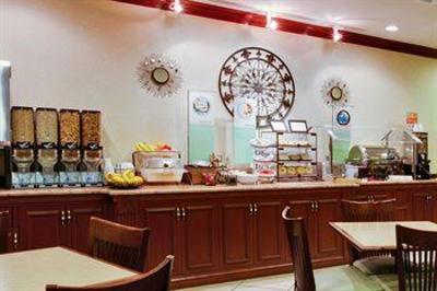 фото отеля Country Inn & Suites Tampa Airport N