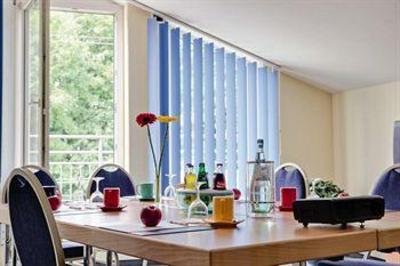 фото отеля Park Inn Munich East