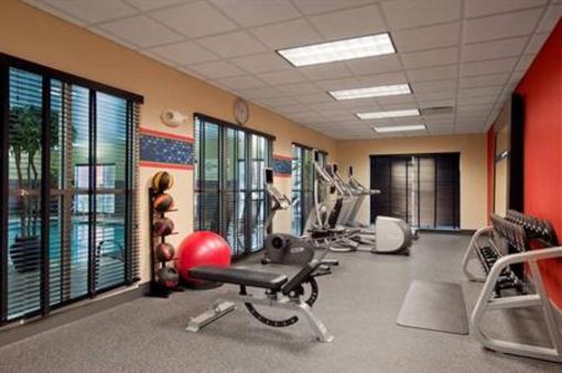 фото отеля Hampton Inn and Suites Detroit/Airport-Romulus