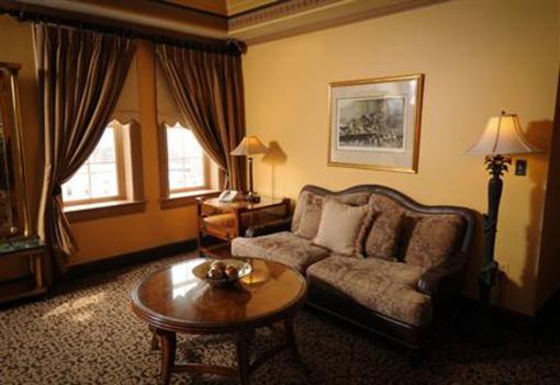 фото отеля Wyndham Baltimore Peabody Court