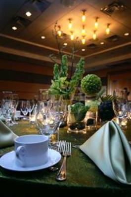 фото отеля DoubleTree by Hilton Chicago - Arlington Heights