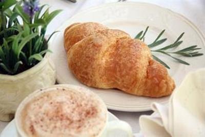 фото отеля Petite Provence Bed & Breakfast Salt Rock