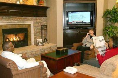 фото отеля Hampton Inn & Suites Memphis - Beale Street