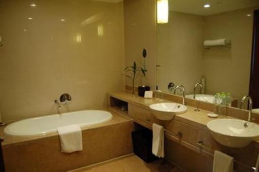 фото отеля Holiday Inn Xiaoshan Hangzhou