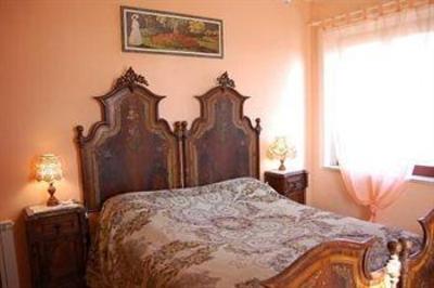 фото отеля Bed and Breakfast Villa Ortensia