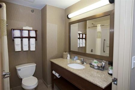 фото отеля Hampton Inn Lincoln - Heritage Park