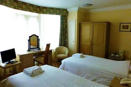 фото отеля BEST WESTERN Victoria Square Hotel