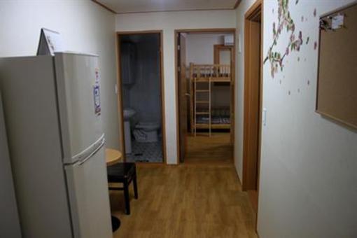 фото отеля Lzone Hostel