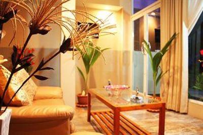 фото отеля Transit Beach View Hotel