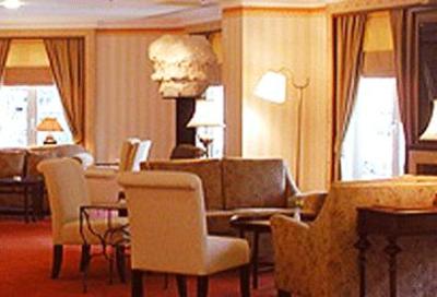 фото отеля Hotel Sahar International