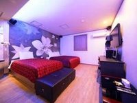 Secret Hotel