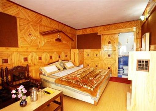 фото отеля Hotel Vikrant Nainital