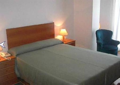 фото отеля Hotel Madrid Pontevedra
