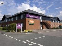 Premier Inn North Swansea