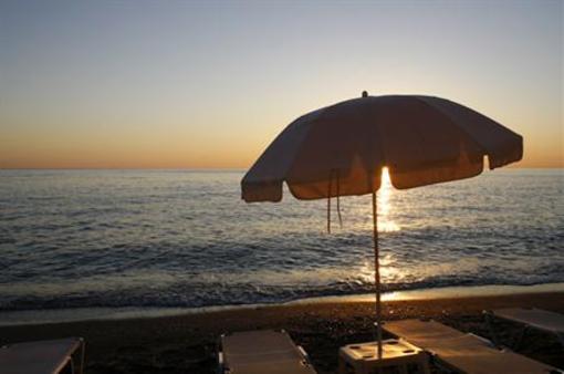 фото отеля Glaros Beach Hotel