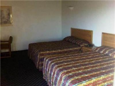 фото отеля American Inn South El Monte