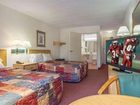 фото отеля Jamestown Falconer Red Roof Inn