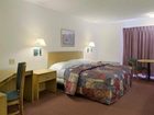 фото отеля Jamestown Falconer Red Roof Inn