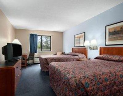 фото отеля Super 8 Motel Richmond (Illinois)