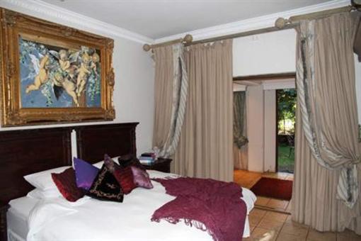 фото отеля Bambelela Lodge