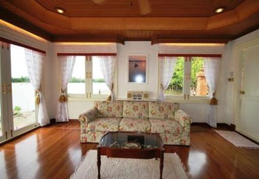 фото отеля Baan Bangpakong