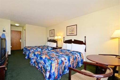 фото отеля Americas Best Value Inn Warren Indiana