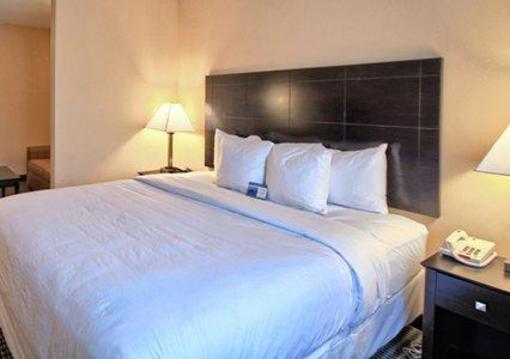 фото отеля Comfort Suites Lewisburg