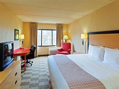 фото отеля La Quinta Inn & Suites Armonk