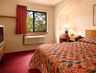 фото отеля Boarders Inn and Suites of Traverse City