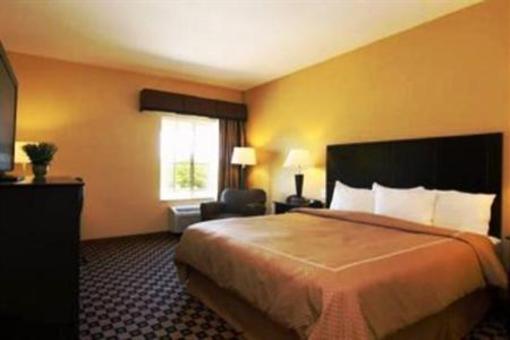 фото отеля Quality Inn & Suites Groesbeck